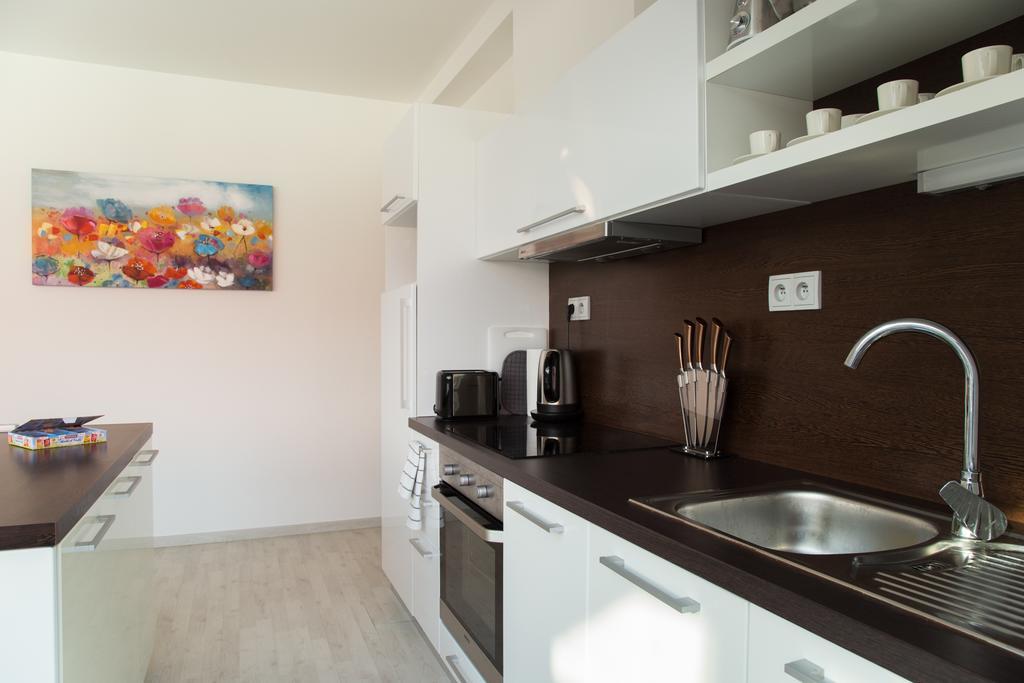 Stay In City Apartment Bastova Bratysława Zewnętrze zdjęcie