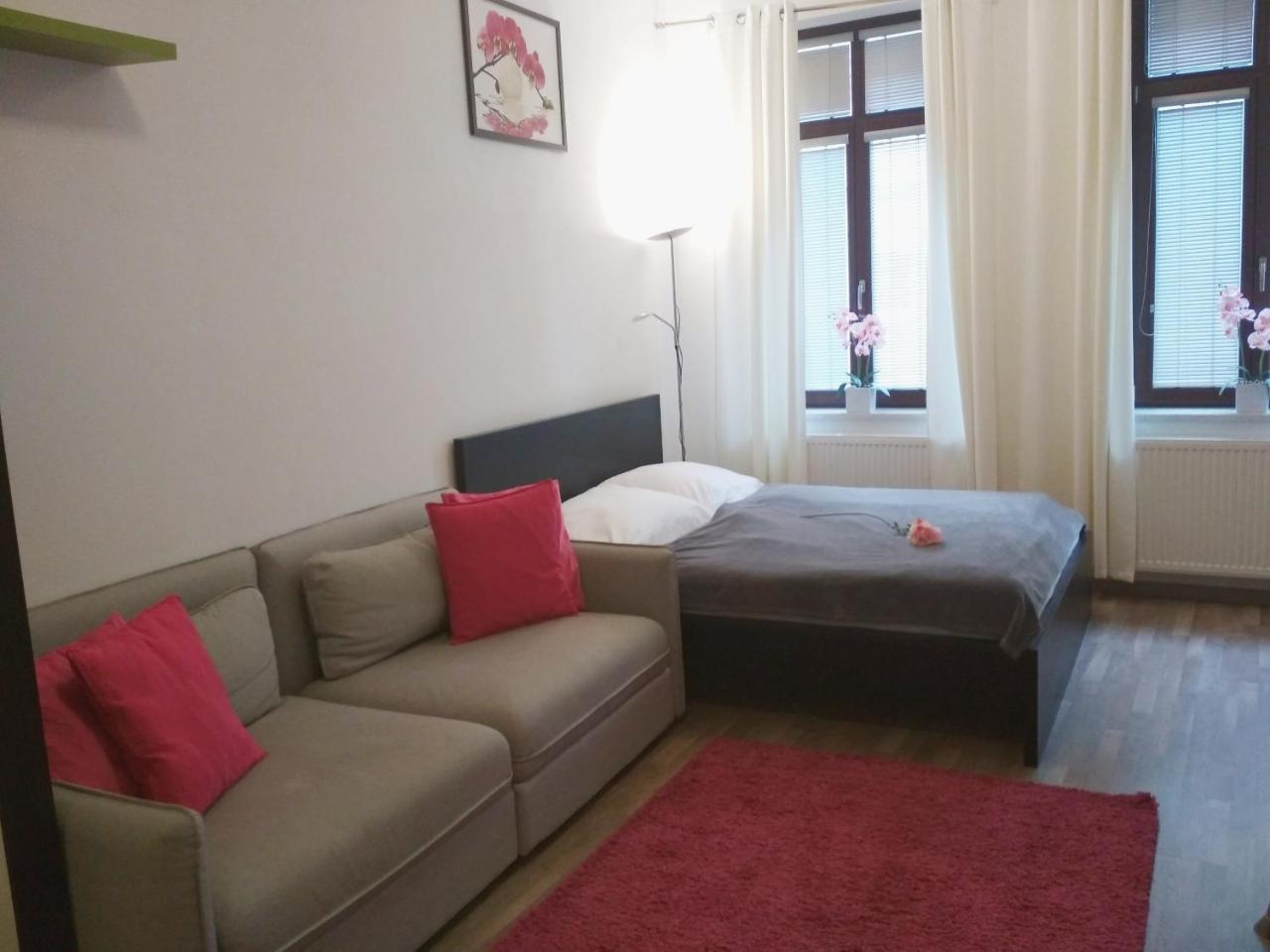 Stay In City Apartment Bastova Bratysława Zewnętrze zdjęcie